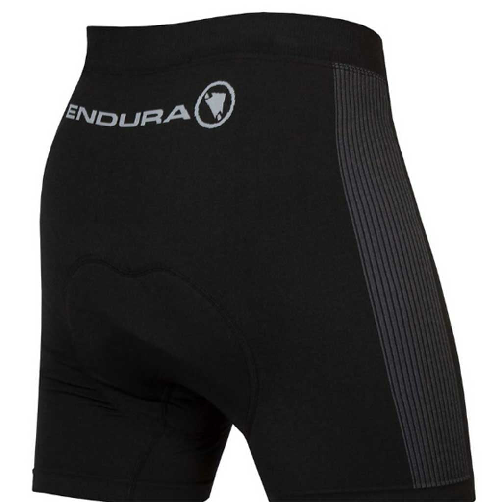 Boxer-acolchado-de-ingenieria-II-negro-2.jpg