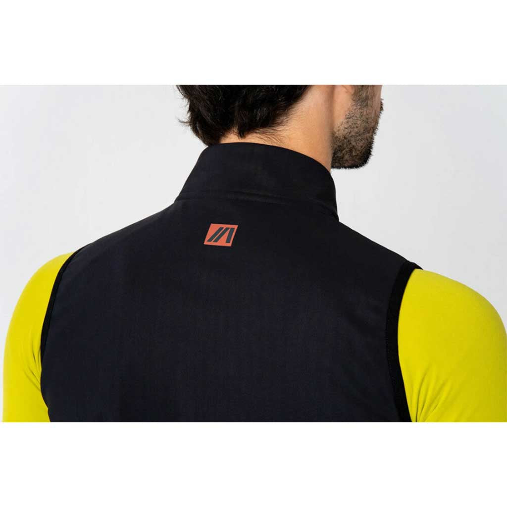 FACTORY-THERMAL-GILET-2.0-MEN-T-L-negro-4.jpg